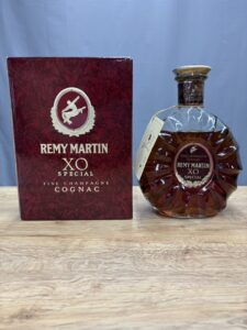 国内・国外どんなお酒でも未開栓であれば買取可能！お酒の買取はナニウルへ！