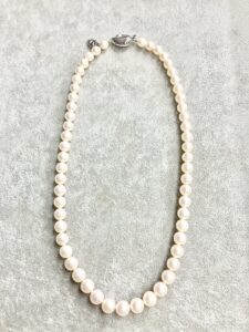 最近のパールはブランドが大事！パール買取の際には保証書もぜひ一緒に持ち込み下さい！