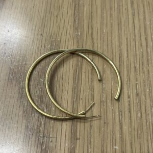 貴金属製品の買取はナニウルへ！金はもちろんの事その他のプラチナ・銀も高騰中！！