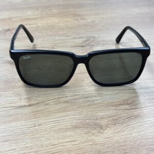 実は一番必要なのは冬だったりするサングラス、各種ブランド強化買取中！！