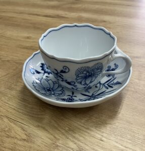 マイセンといえばブルーオニオン、デザインのもとになったのは東洋の玉ねぎ！？