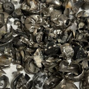 銀歯、金歯、入歯などで使われる歯科材も高価買取！！残していたものを売ってみませんか？